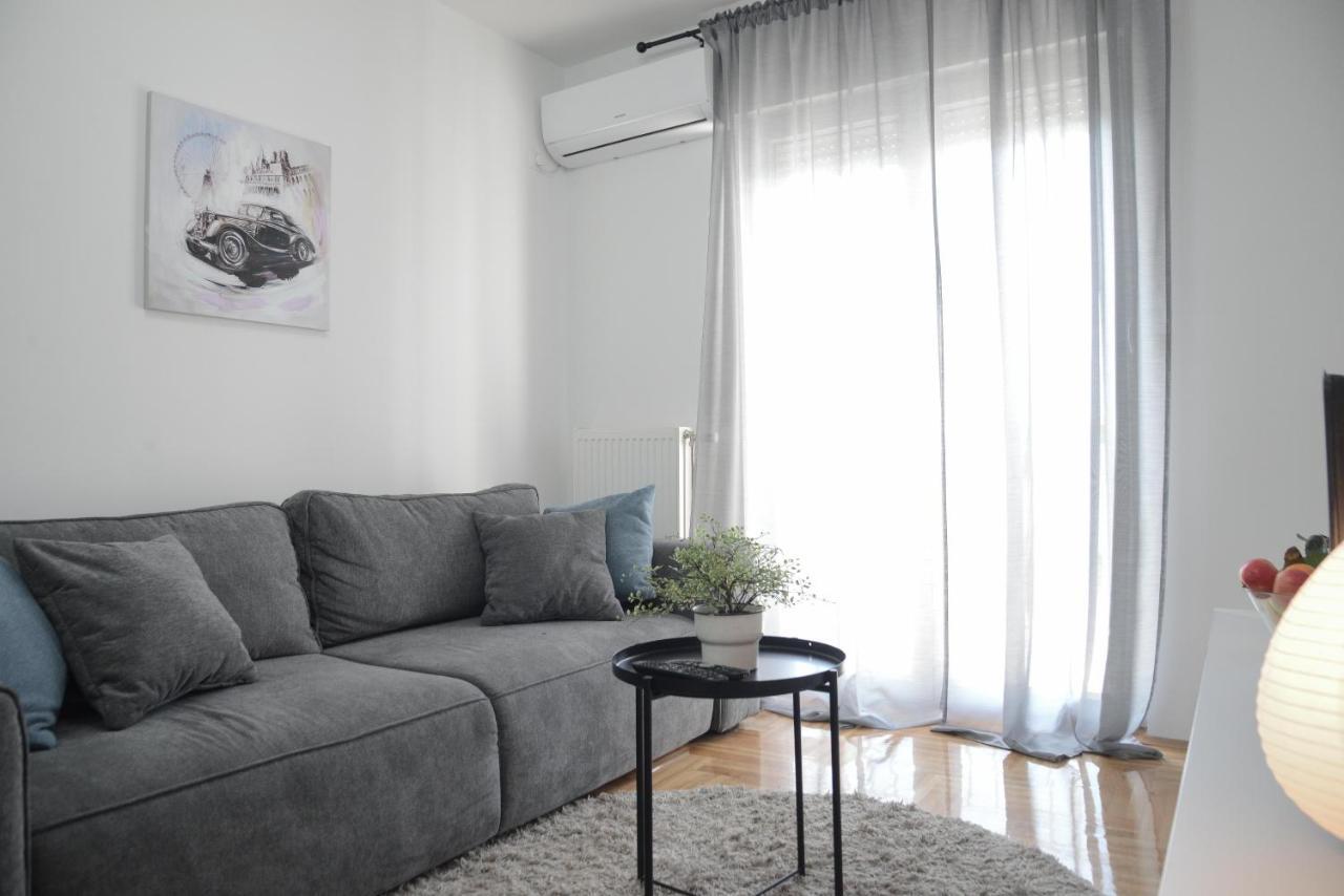 Apartment Dobraya Grey ノヴィ・サド エクステリア 写真