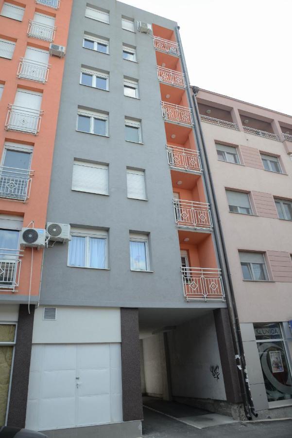 Apartment Dobraya Grey ノヴィ・サド エクステリア 写真